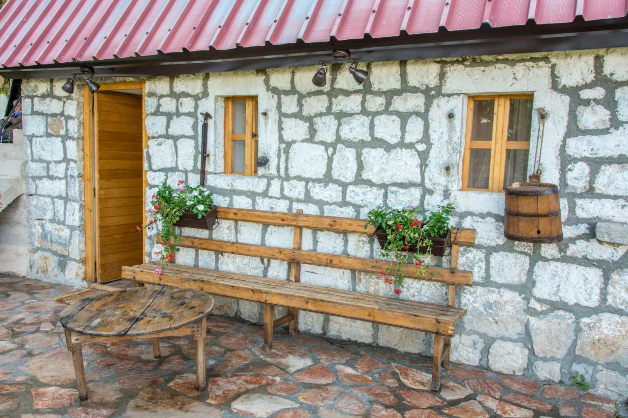 Appartement Etno Selo Smrcevo Brdo à Žabljak Extérieur photo