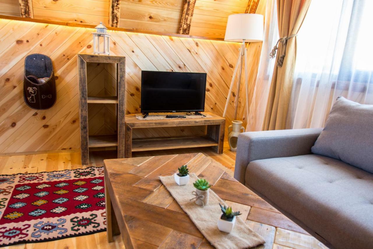 Appartement Etno Selo Smrcevo Brdo à Žabljak Extérieur photo